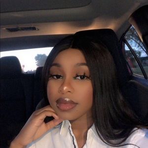 Meet your Posher, Chantal